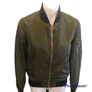 Garage Army Green Bomber Style Zipper Up Jacket size Small